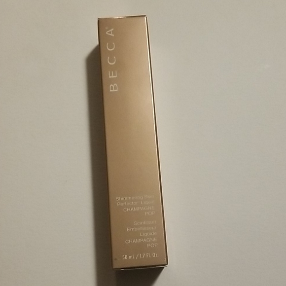 LAST ONE! ⭐HP⭐ BECCA Champagne Pop Shimmering Skin Perfector - Picture 5 of 8